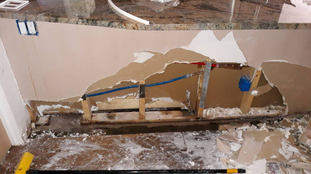 Water damage restoration process in Martins Additions, MD